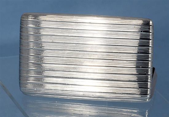 A George III silver snuff box, by John Lawrence & Co, Length 91mm. Weight 3.8oz/120grms
